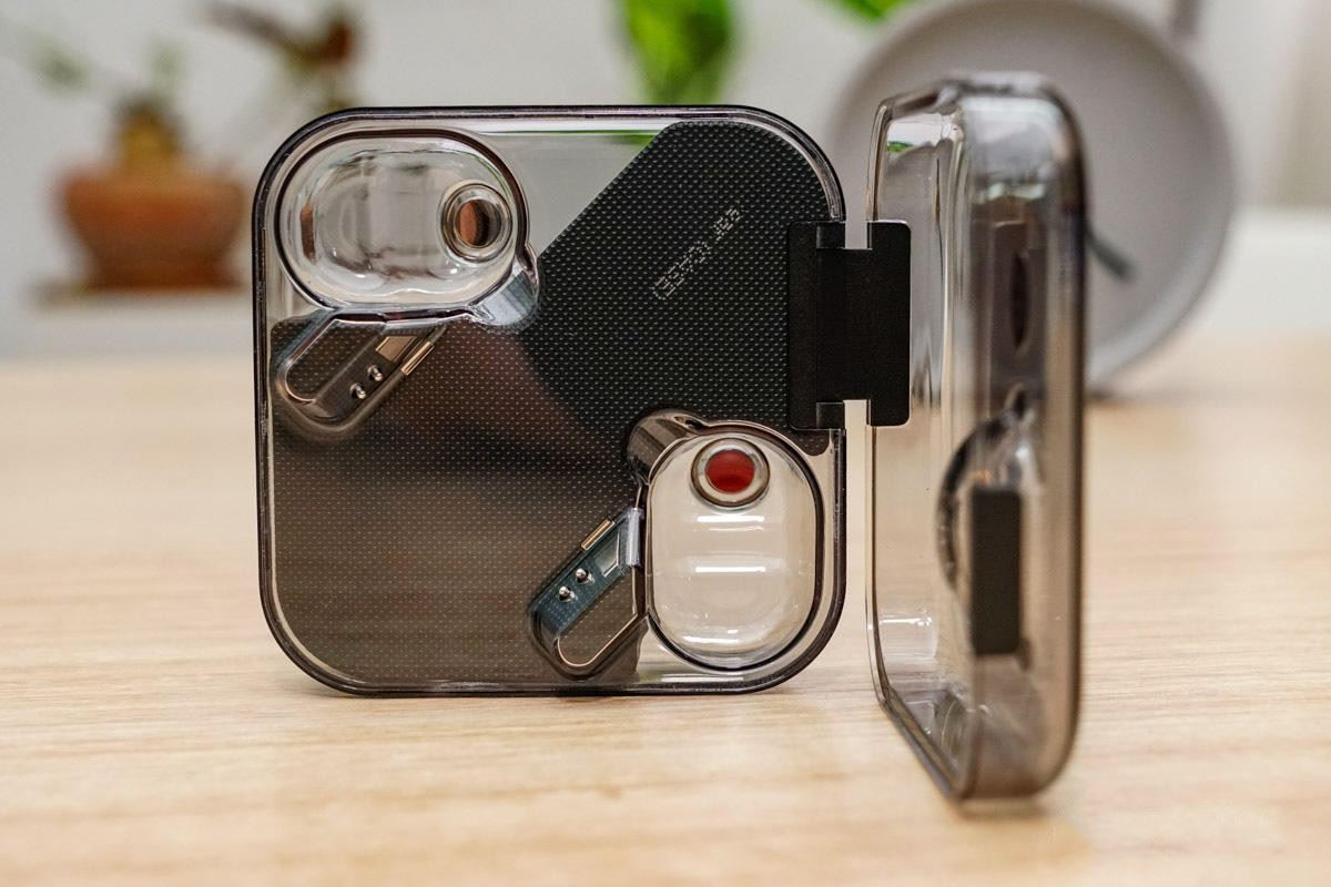 Nothing Ear (1) Earphones Introduction