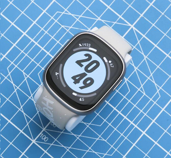 Honor Watch4 Use Pogo Pin Charging